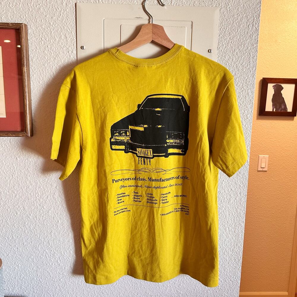 Savage X Fenty Rihanna Car Graphic Collar Logo T Shirt Sweet Olive Yellow XS